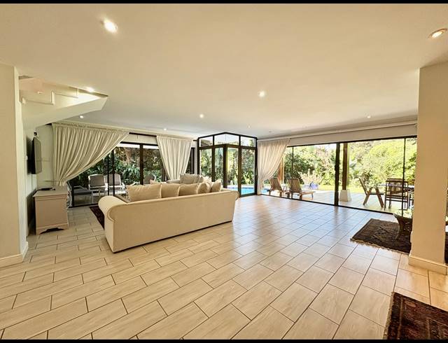 3 BEDROOM HOUSE FOR SALE IN BALLITO CENTRAL